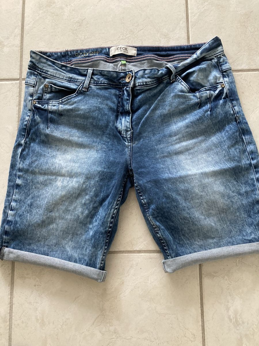 Cecil Jeans: Cecil Shorts 34 (44) – Nuovo (secondo la descrizione) da Zuchwil venduto da Mauz2