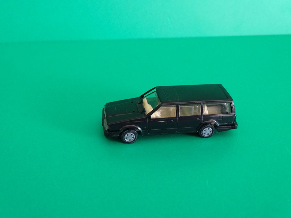 Volvo 760 GLE IXO Pour Atlas, échelle 1/43, Véhicule Policier, Occasion