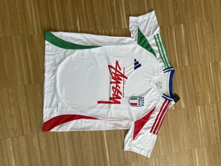 Adidas Italien Stüssy Fußballtrikot