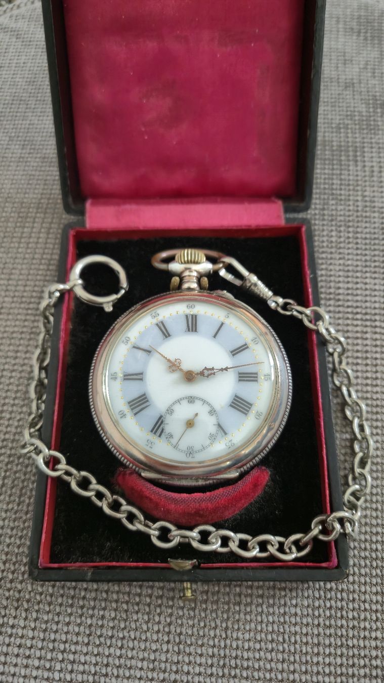 Uhren: Antike Silbertaschenuhr, ca. 53 mm mit Box – Gebraucht aus Marbach SG von Zippo1401