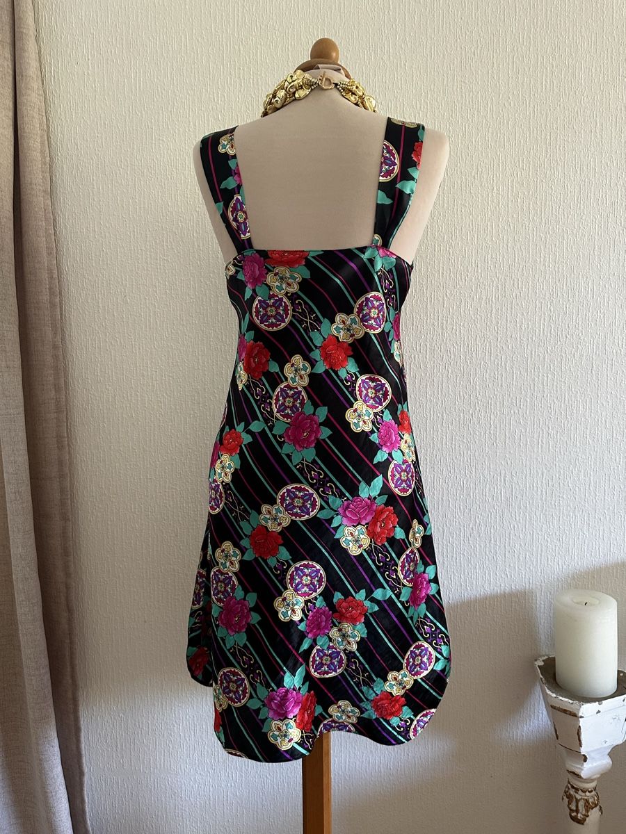 Robes: Robe nuisette d’été imprimé floral polyester taille M – Neuf (Voir description) à Châtelaine par Alexandra.jankowski 3