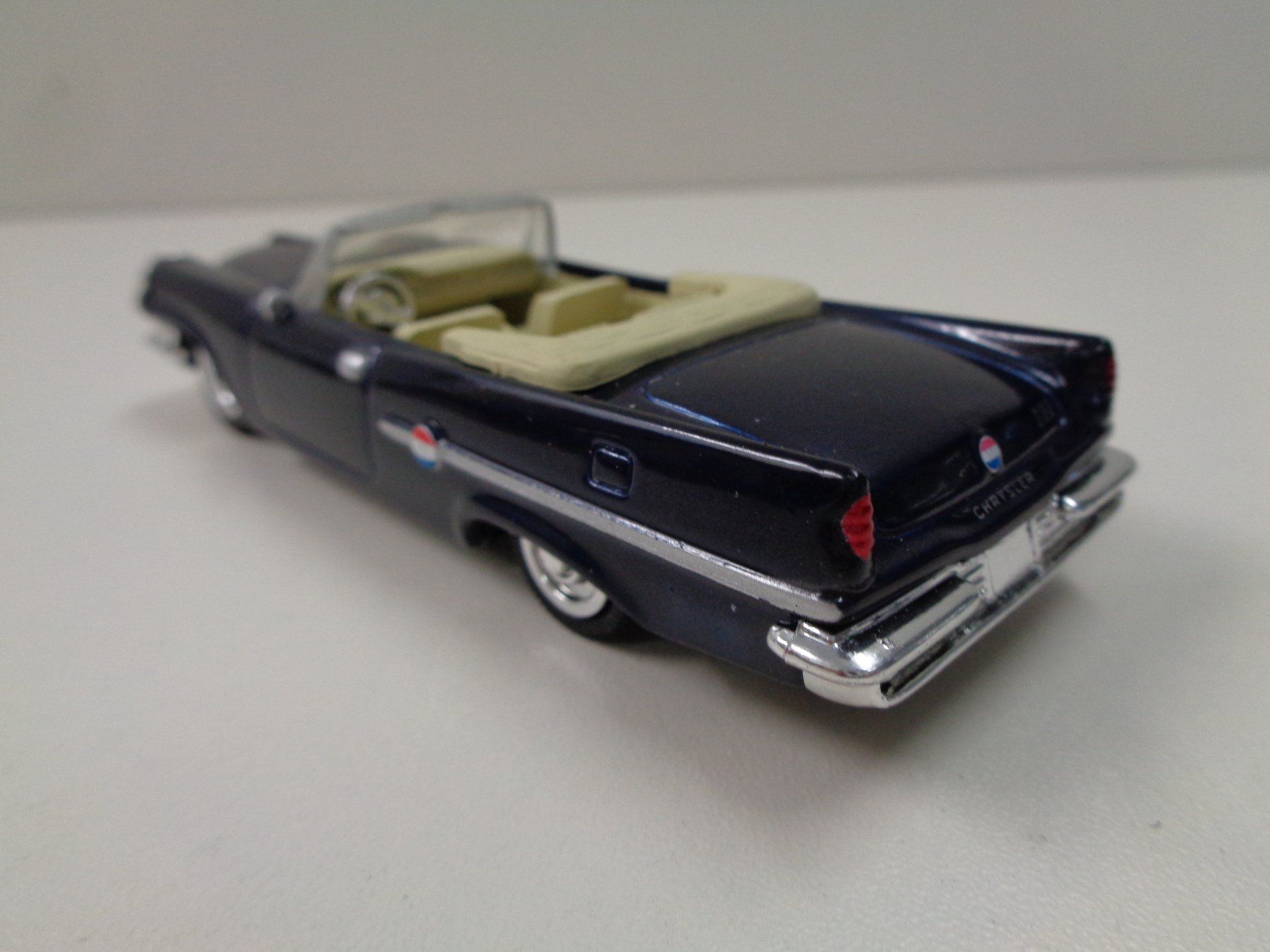 Chrysler Modellautos: Chrysler 300E 1959 – Neu (gemäss Beschreibung) aus Bäretswil von 7bello60 2