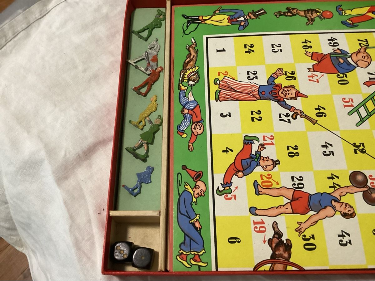 Giochi: ANTIKES BRETTSPIEL – Usato da Münchenstein venduto da NoSu98 4