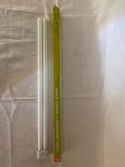 Lampade: *FSL KOMPAKTLEUCHTSTOFFLAMPE*  55 Watt – Usato da Zürich venduto da doris001