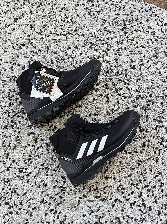Herrenschuhe: adidas Terrex Skychaser Tech Mid – Gebraucht aus Wädenswil von Valentinooo28 1