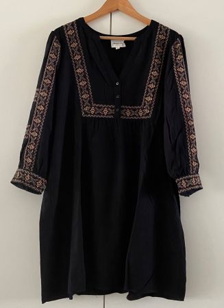 MAISON 123 Haelle Robe noire brodée viscose t.44 portée 1x