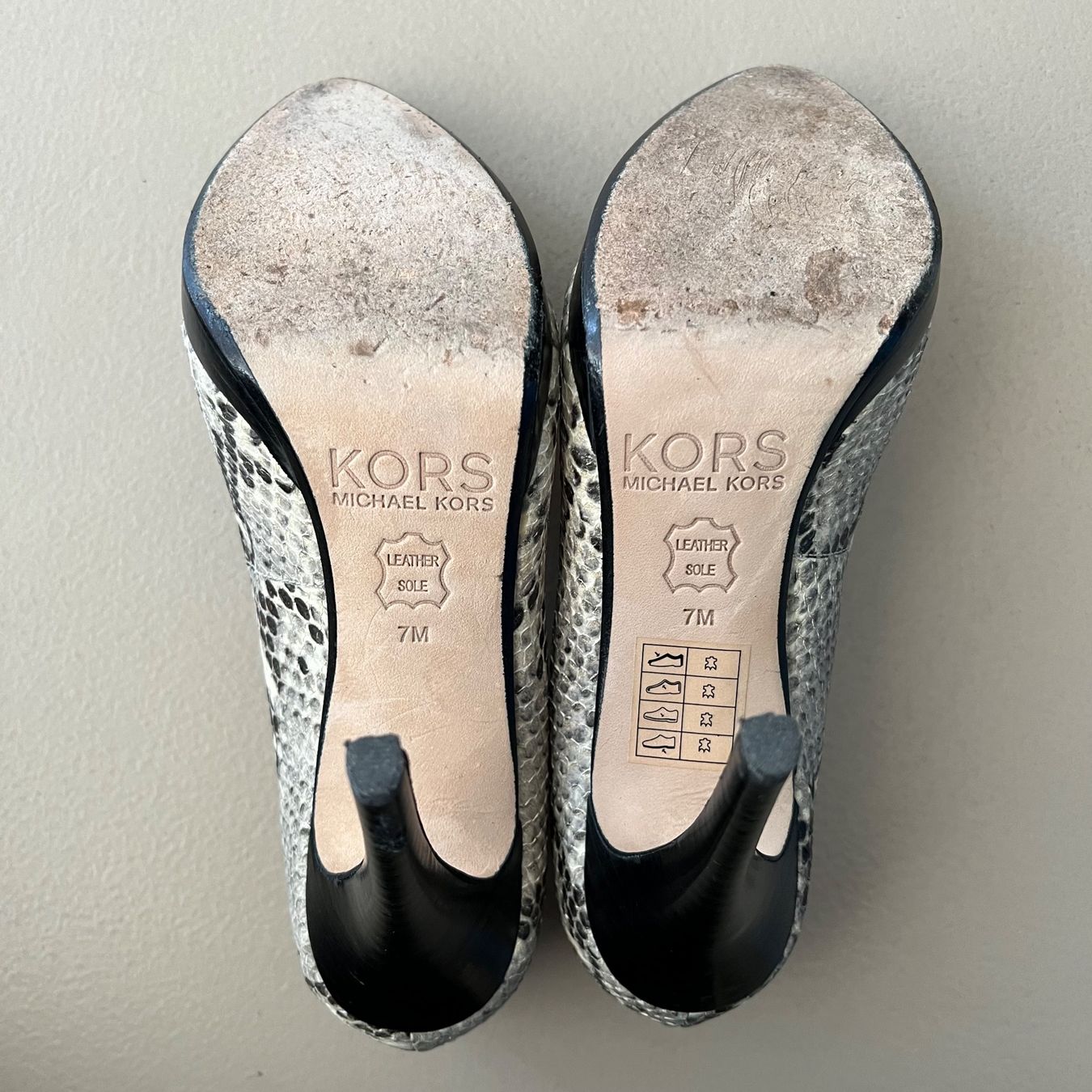 Michael Kors Scarpe da donna: MICHAEL KORS Pumps 🖤 – Usato da Zürich venduto da ClosetQueen 7