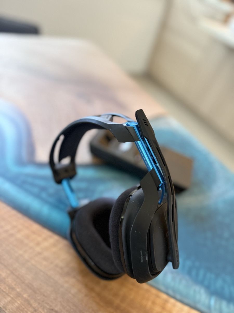 Astro Gaming Cuffie: Logitech Astro A50 Gaming – Usato da Wölflinswil venduto da oSeven 3