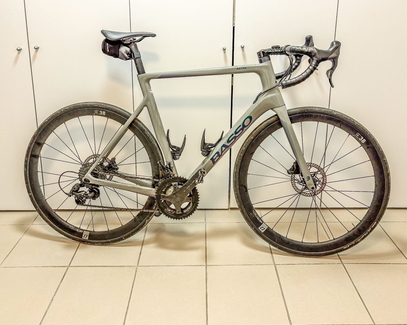 Biciclette: Vélo Basso Astra Disc Chorus – Usato da Aigle venduto da jva_b8rx 2