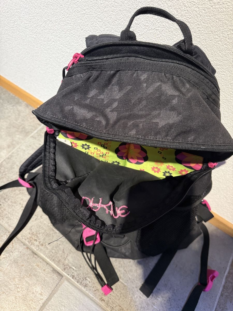 Dakine Rucksäcke: Dakine Rucksack – Gebraucht aus Birrhard von lajasminelle 1