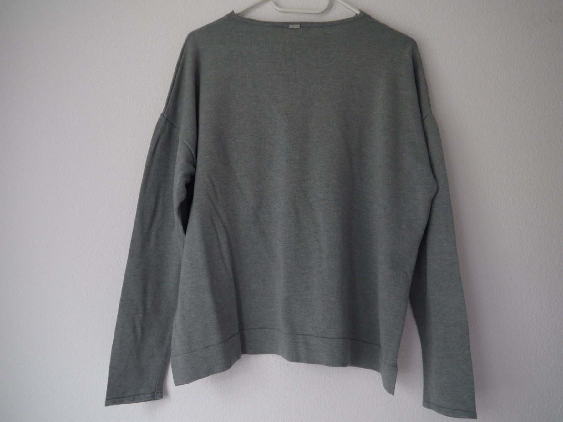 Nile T-shirt: NILE Bluse / T-Shirt – Usato da Hagendorn venduto da Blaf 4