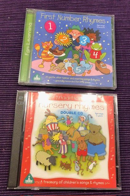 CDs: English CD compilations comptines pour enfants 2CDs+1 – D'occasion à Aigle par Tchamille
