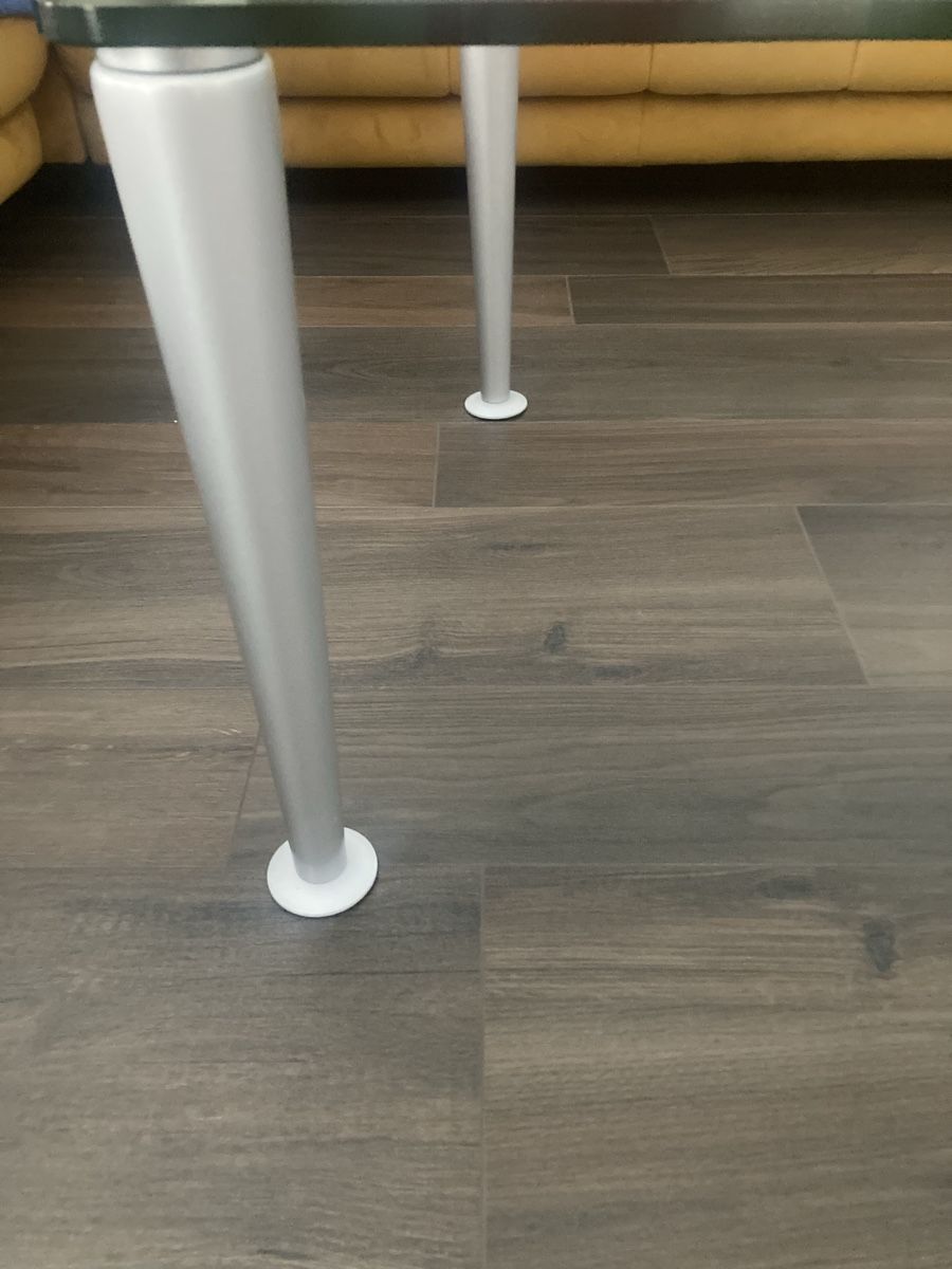 Tavoli: Tisch – Usato da Frauenfeld venduto da mat_8nwr 3