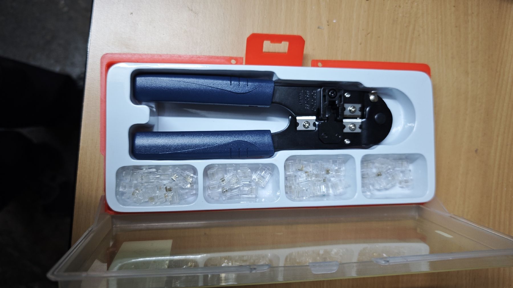 Tutti gli attrezzi: Crimping Zange Tool Set RJ11/12 – Usato da Oberburg venduto da Zovi