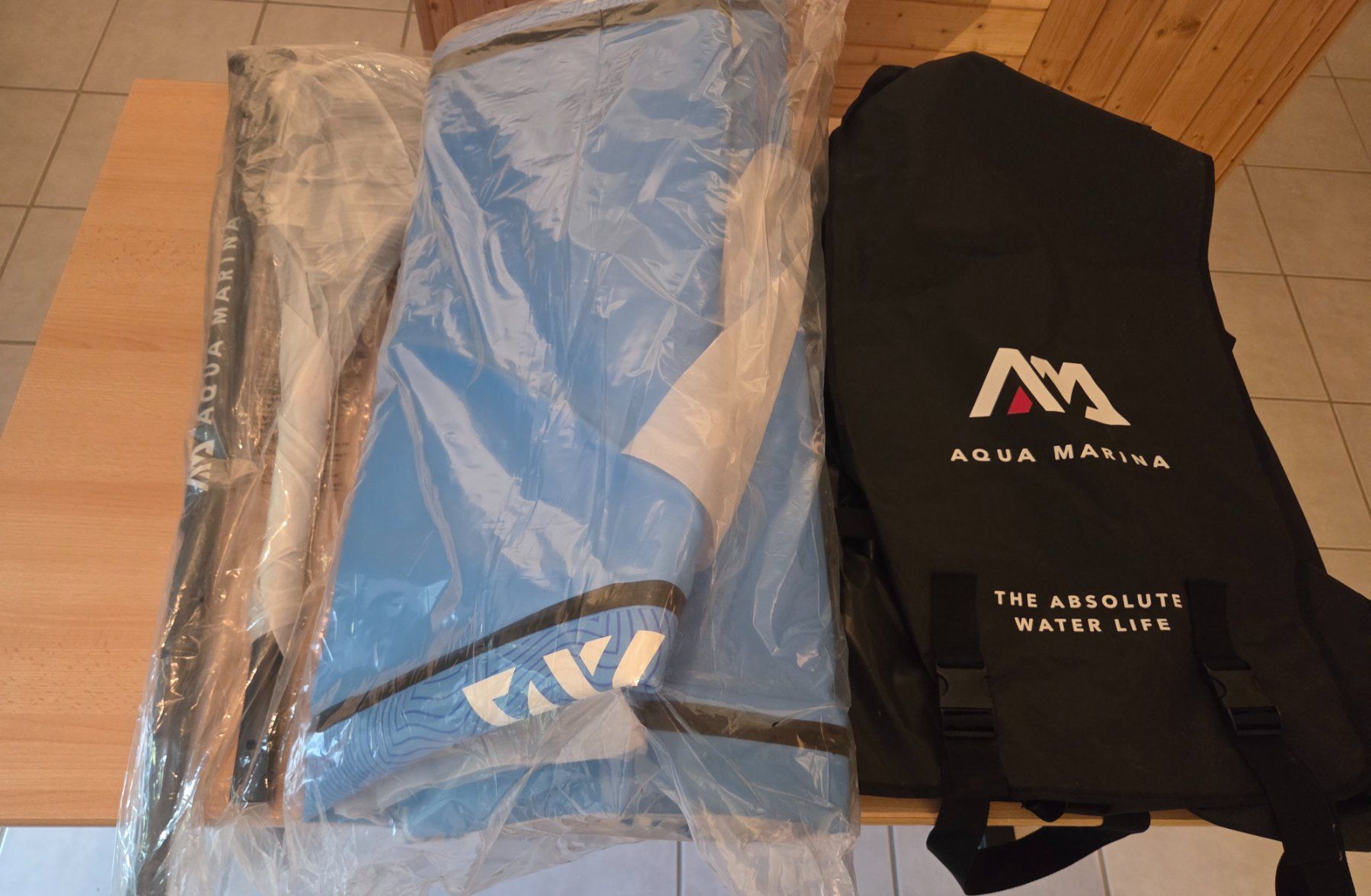 Aqua Marina Tavole da surf e di nuoto: SUP Aqua Marina Triton – Nuovo e nell'imballaggio originale da Röthenbach Hbsee venduto da United91 1