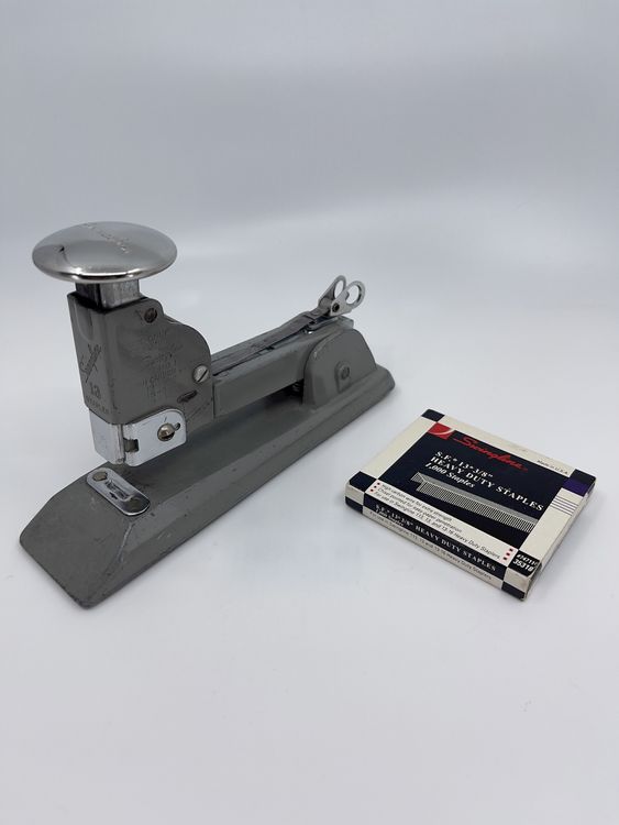 Retro Bostich Swingline NO.13 Stapler mit Klammern Kaufen auf Ricardo