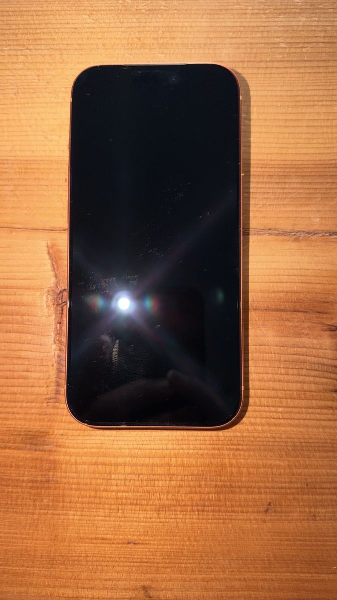 Apple Telefoni cellulari / Smartphones: Iphone 17 pro neuf dans son emballage – Nuovo e nell'imballaggio originale da Areuse venduto da fright 2