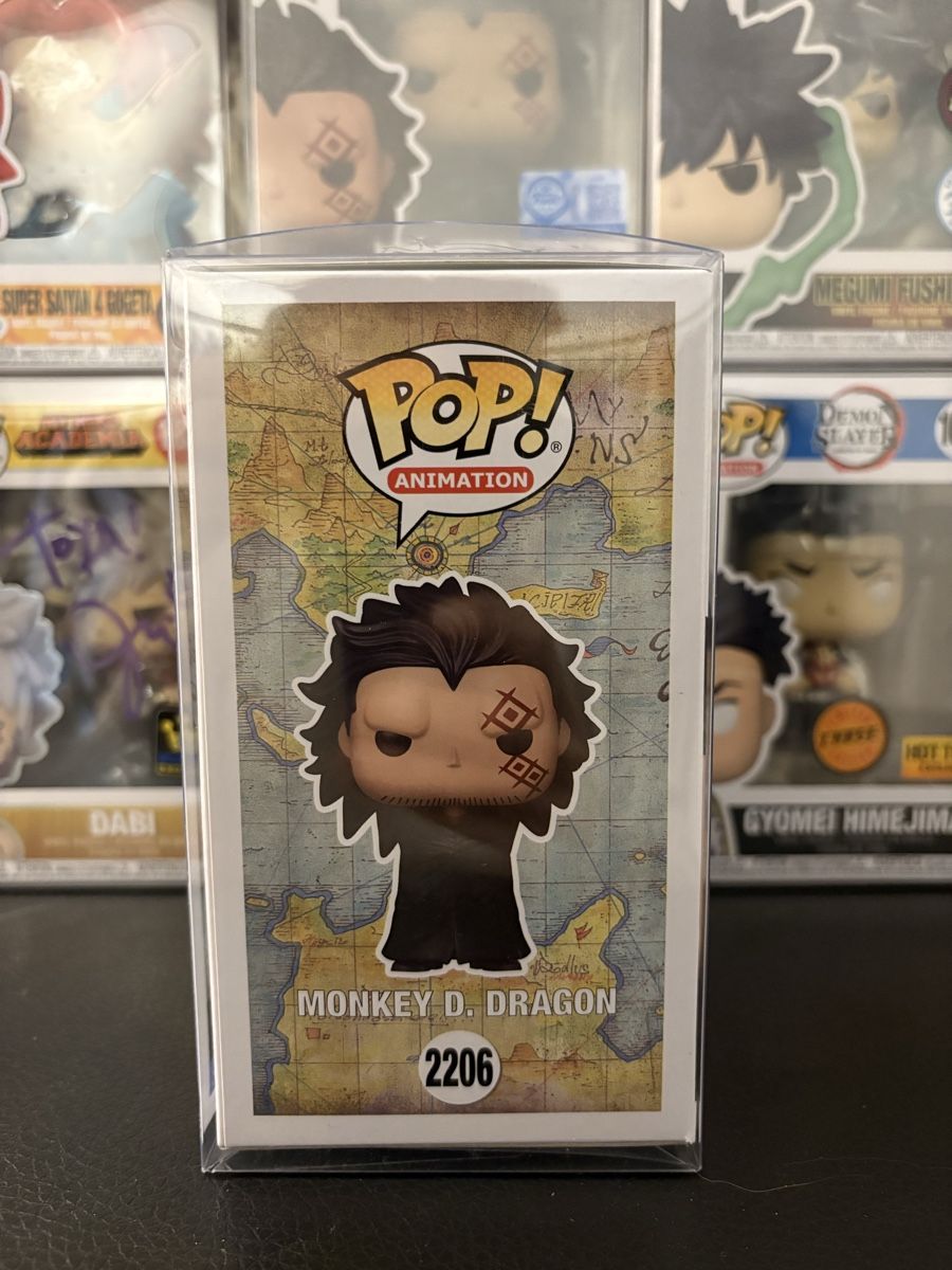 Funko Statuette: Funko Pop ! Monkey D. Dragon One Piece – Nuovo e nell'imballaggio originale da Alpnach Dorf venduto da Walsche 1