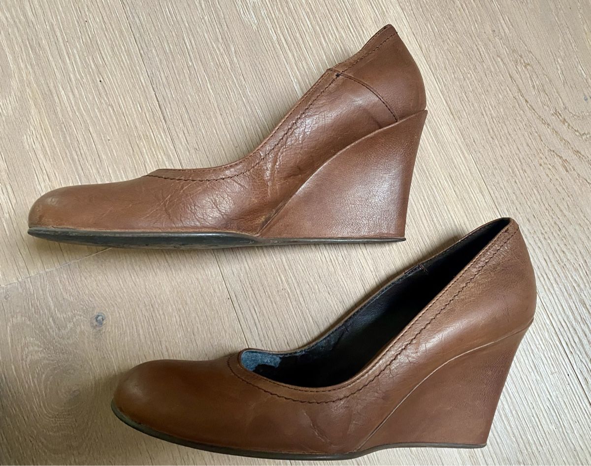 Bagatt Damenschuhe: Braune Bagatt Leder Pumps mit Keilabsatz Grösse 37 – Gebraucht aus Winkel von Flyhy2020 1