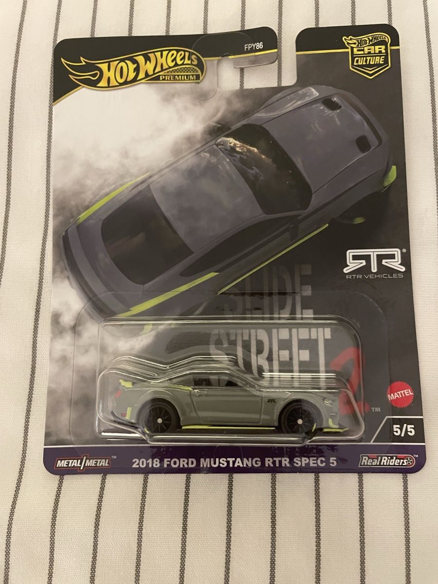 Hot Wheels Modellautos: Hotwheels Premium Ford Mustang RTR Spec 5 – Neu und originalverpackt aus Sutz von mtechcab