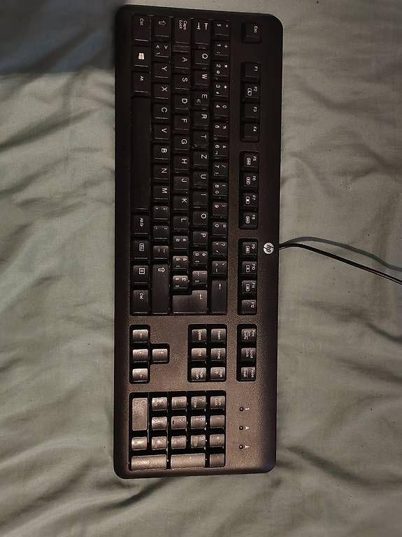Tastaturen: Büro Tastatur  – Gebraucht aus Liestal von mad_9w6f