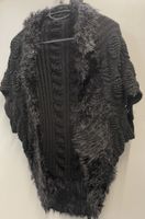 Schwarze Strickbolero  mit Pelzbesatz, Gr. M