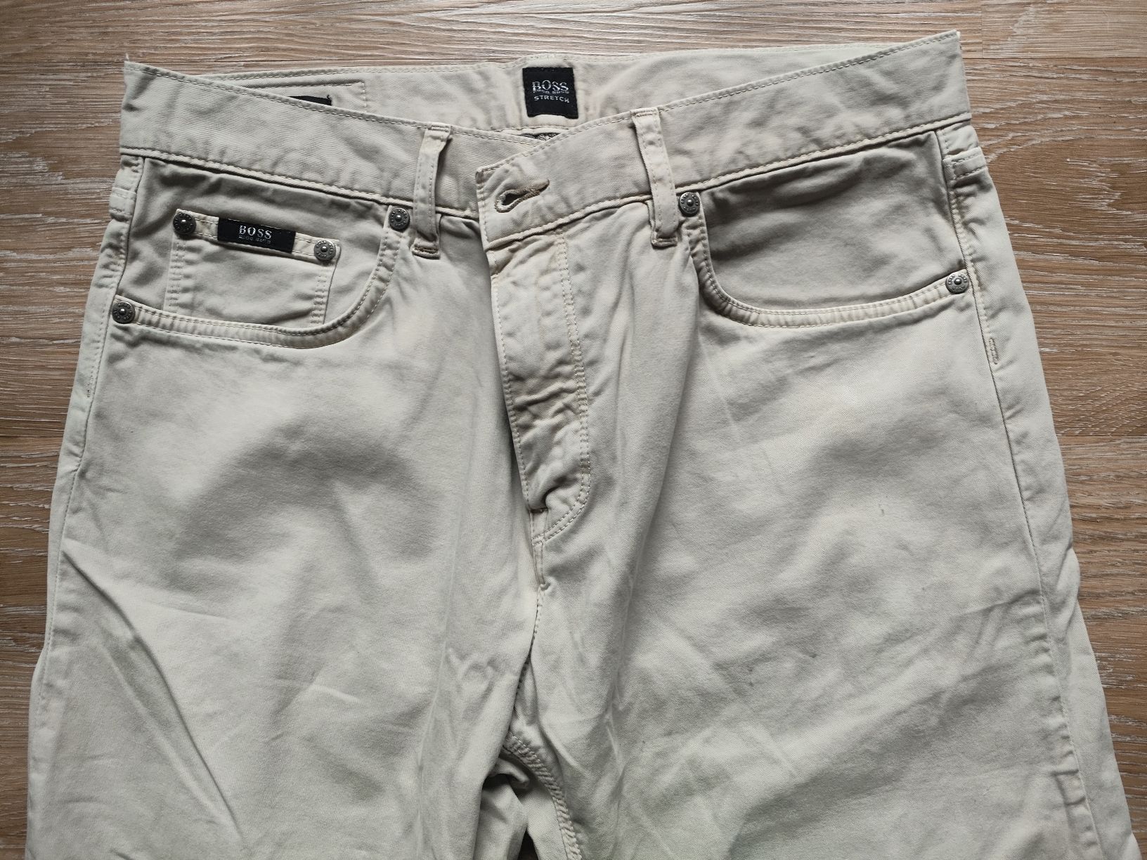 Hugo Boss Jeans: Hugo Boss Jean – Nuovo (secondo la descrizione) da Winterthur venduto da Ajcps 2