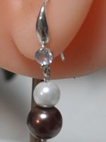 Elegante Ohrringe mit Perlen, neuwertig