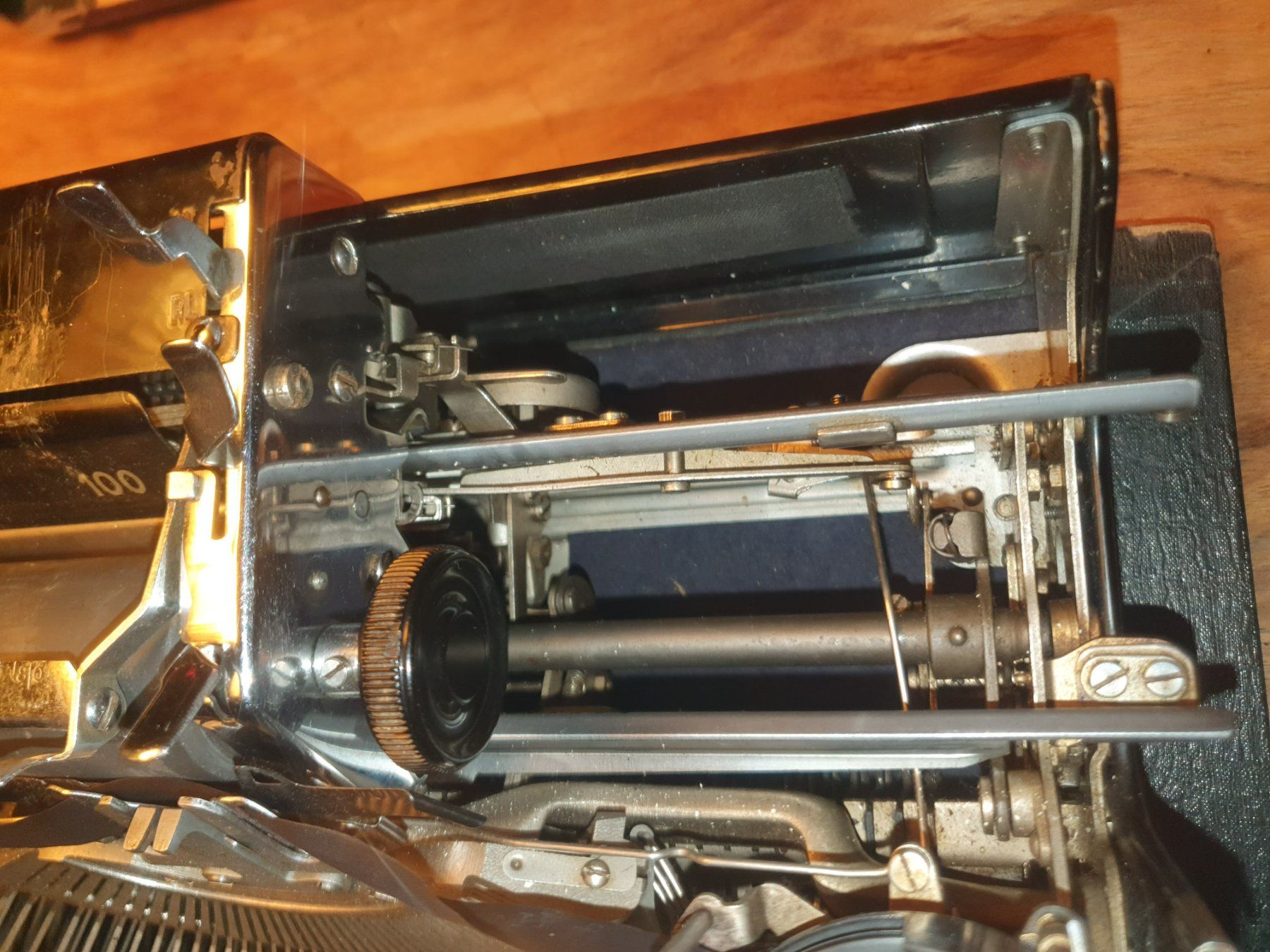 Continental Macchine da scrivere: Antike Schreibmaschine Continental 100 – Usato da Stein am Rhein venduto da fusselmaus 4