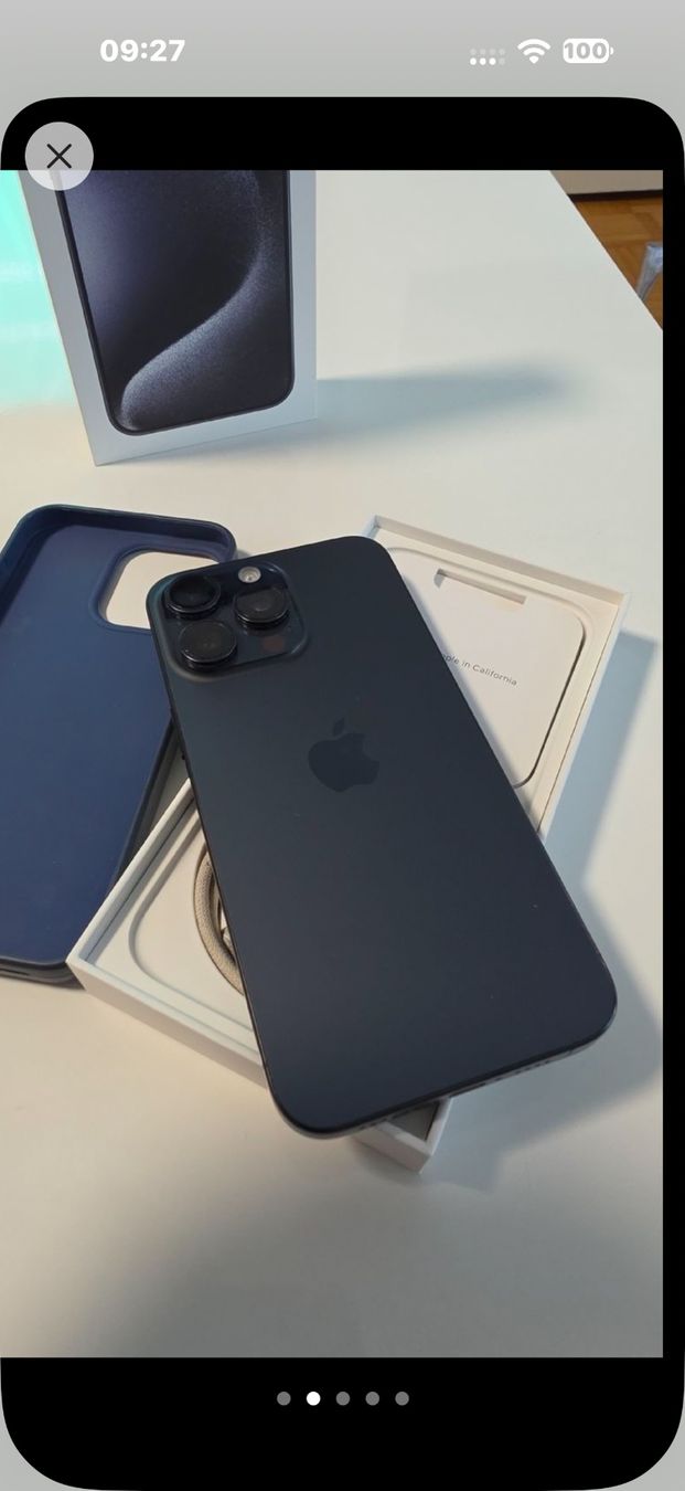 Apple Portables: Iphone 15 pro Max – D'occasion à Schattdorf par Kofi57 1