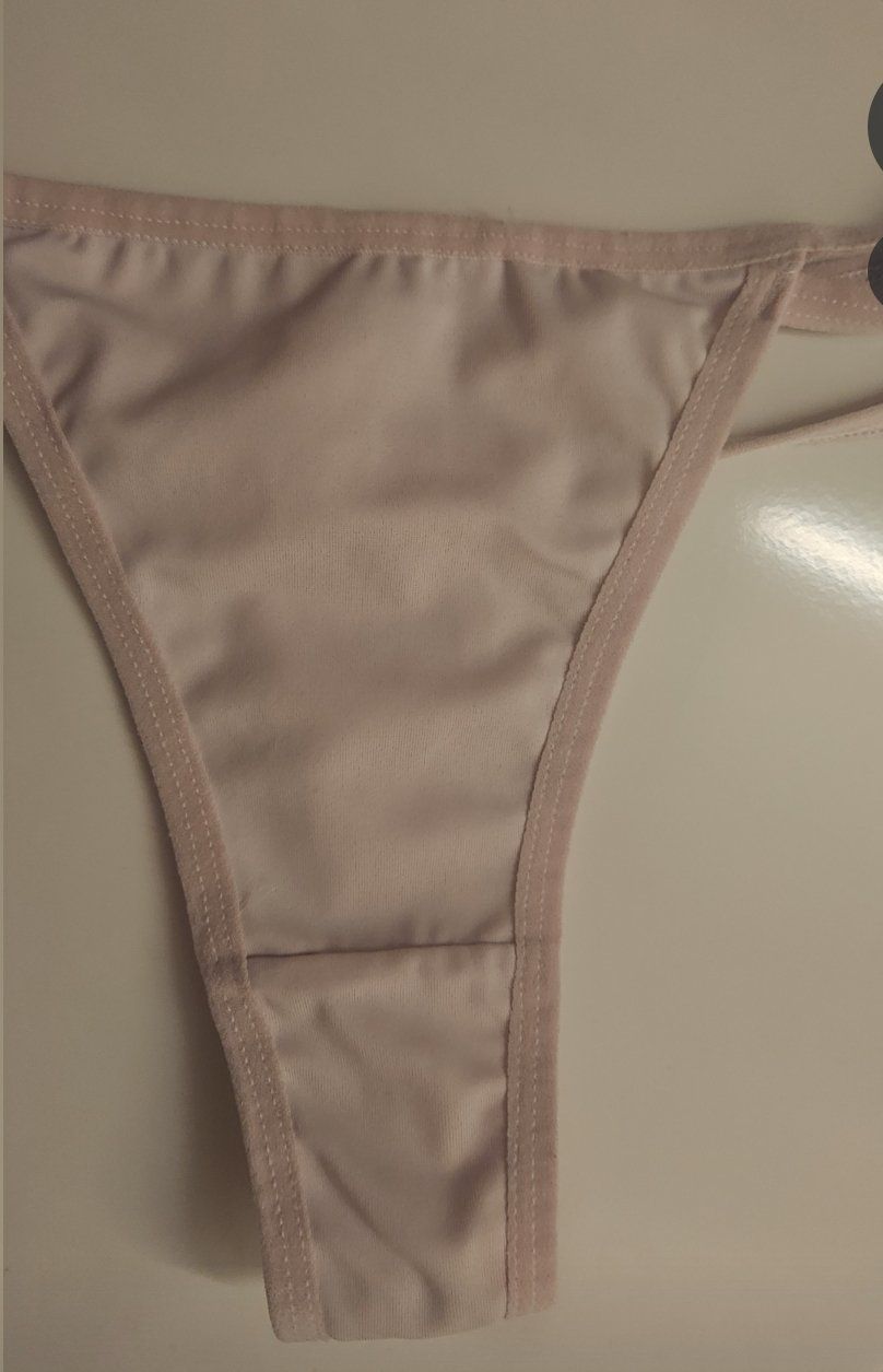 Autres dessous: Tanga rosa gewaschen – D'occasion à Suhr par jes_rtc9 1
