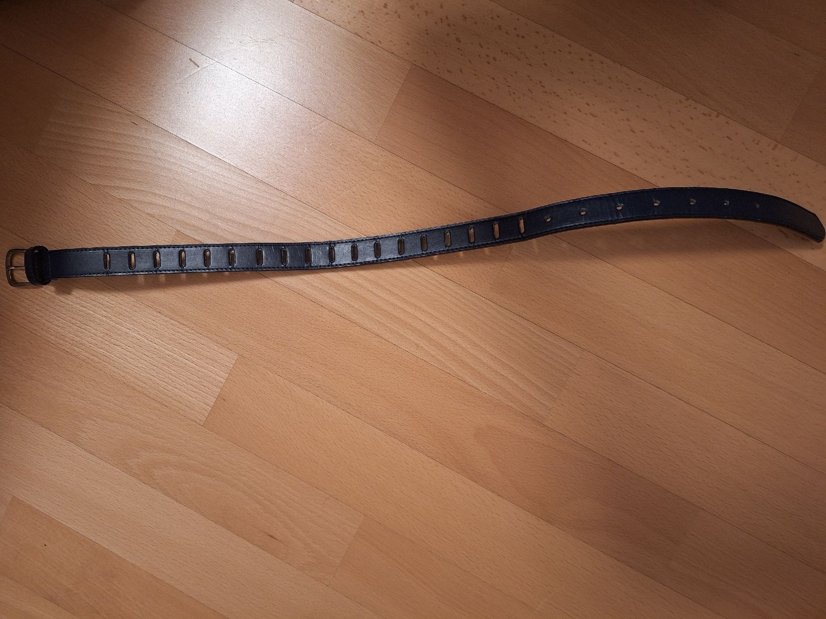 Altro per bambini: dunkelblauer Gürtel 70cm – Usato da Oberrieden venduto da man_9tm2