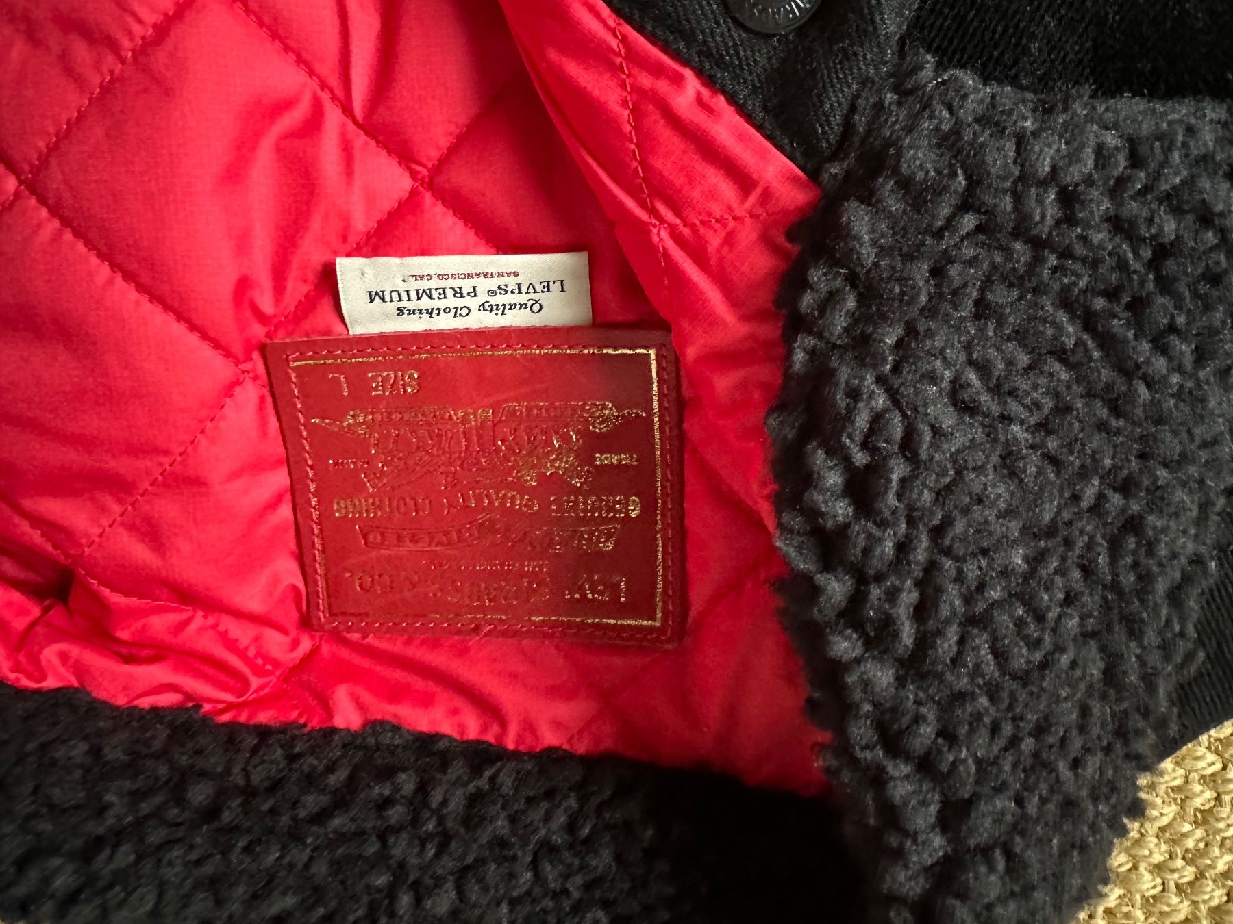 Levi's Giacche: Levis Sherpa Line Trucker Jacket – Usato da Mettmenstetten venduto da Starbright2 1
