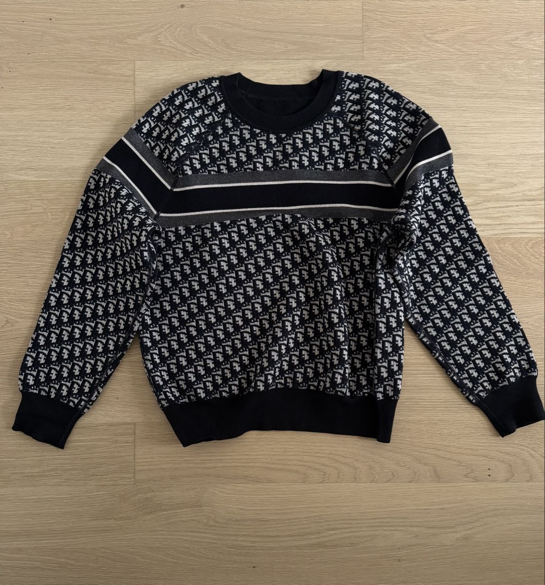 Dior Maglioni & Felpe: Christian Dior reversible sweater  – Usato da Vésenaz venduto da ann_7knk 1