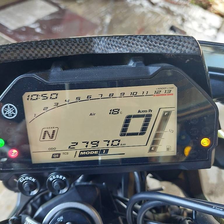Route: Yamaha MT 10 – D'occasion à Stachen par Cross1 3