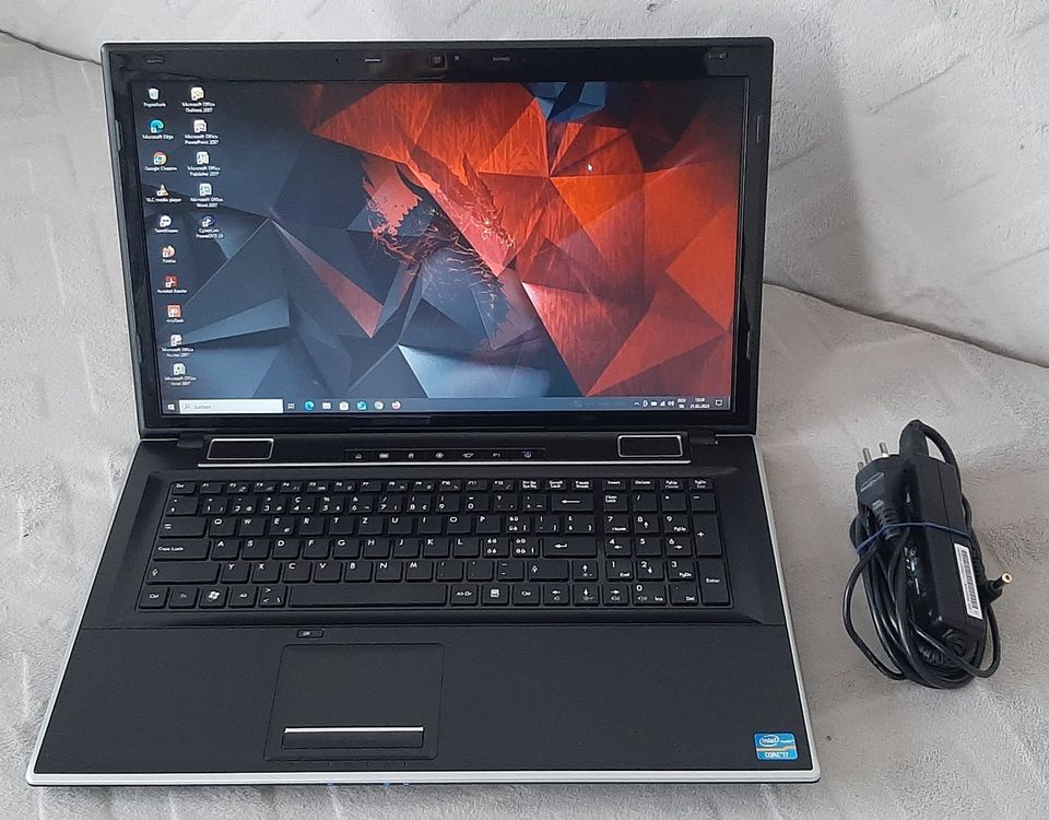 MaxData MS-1753 17.3 Zoll, i7-SSD 256GB Win.10 & Office (Gebraucht) in ...