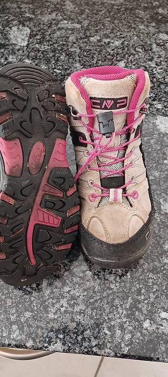 Chaussures filles: Wanderschuhe CMP Gr 28 – D'occasion à Büttikon AG par Swisslady_1 1