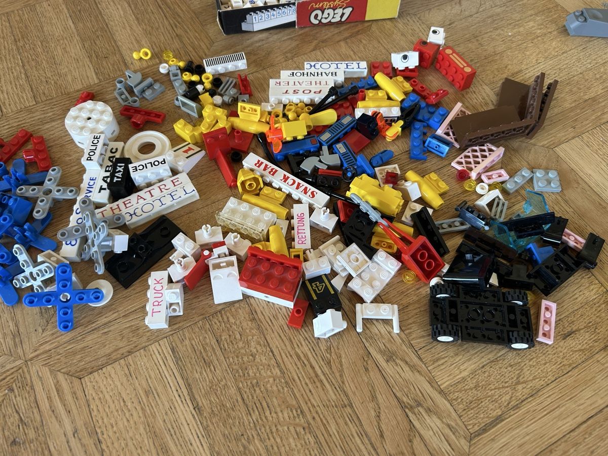 Lego Jouets: Lego ca. 12kg – D'occasion à Lengnau AG par m5f1r9 6