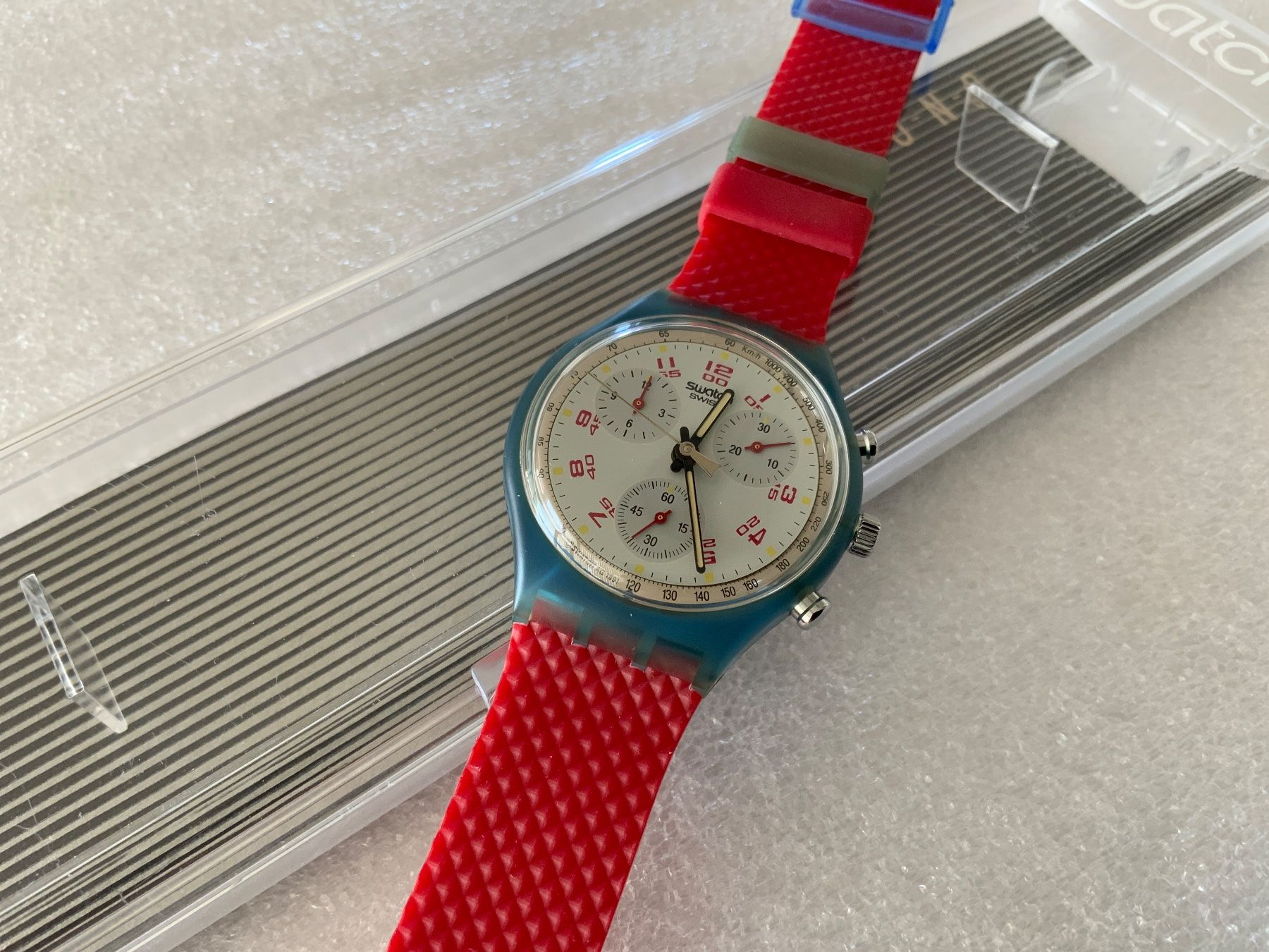 Swatch Orologi: JFK Swatch CHRONO ★ ungetragen - VINTAGE – Nuovo e nell'imballaggio originale da Wettswil venduto da rotonda 4