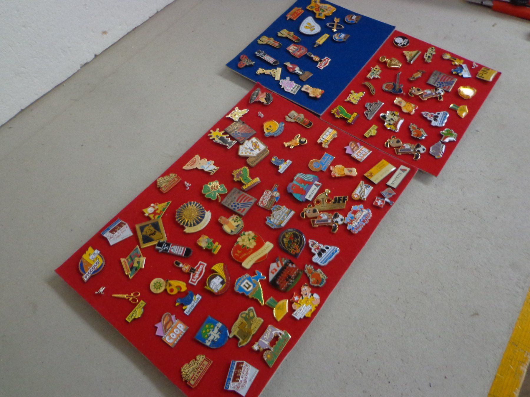 Placchette & Badge: 1 Posten verschiedene Pins – Usato da Zofingen venduto da goezi 4