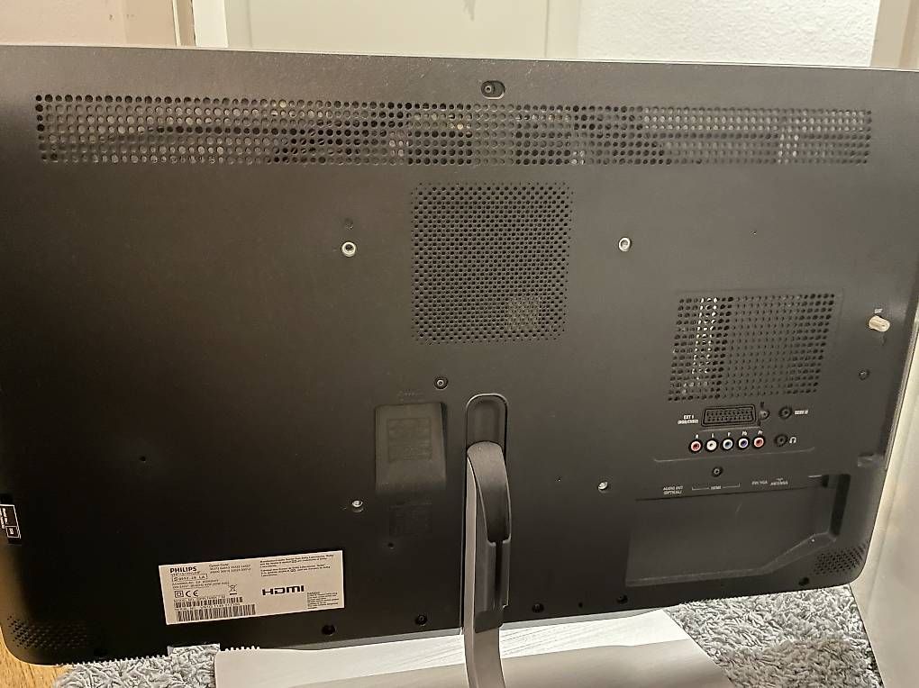 Televisori: Fernseher PHILIPS 32 Zoll – Usato da Basel venduto da lea_n6hy 3