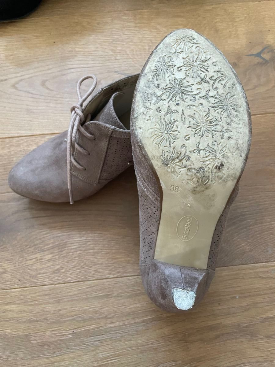 Scarpe da donna: Pumps – Usato da Aarwangen venduto da erd_ngx8 2