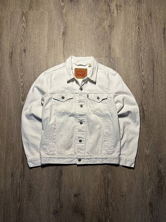 Giacche: Veste en jeans Lévis – Usato da Cheseaux-Lausanne venduto da mad_mnv2