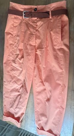 Damen Stoffhose koralle mit Gürtel neuwertig