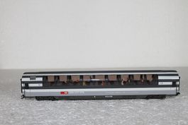 Märklin 4367  SBB Panoramawagen 100-2 mit Figuren