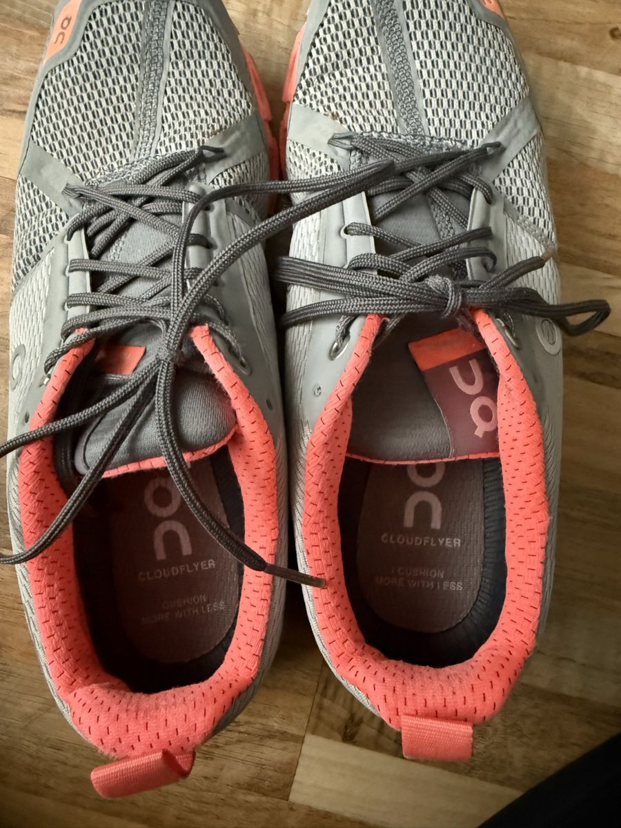 On Chaussures femmes: On Cloudflyer – D'occasion à Buchs AG par MiWeFe17 3