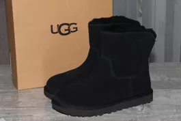 UGG hübsche & warme & stylische Schuhe Gr.39 wie neu