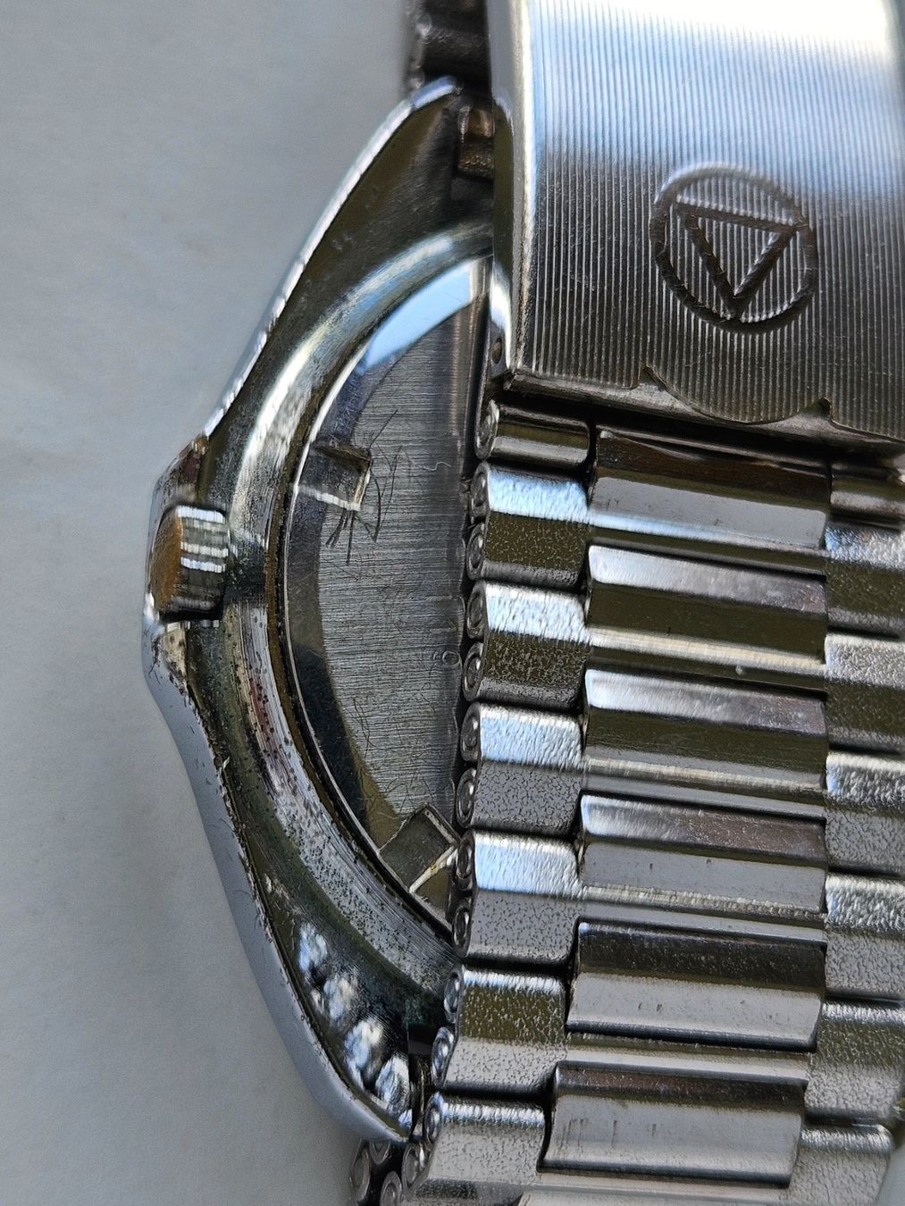 Orologi: 705 Helfa Swiss Quartz Date – Usato da Berikon venduto da mmm21 4