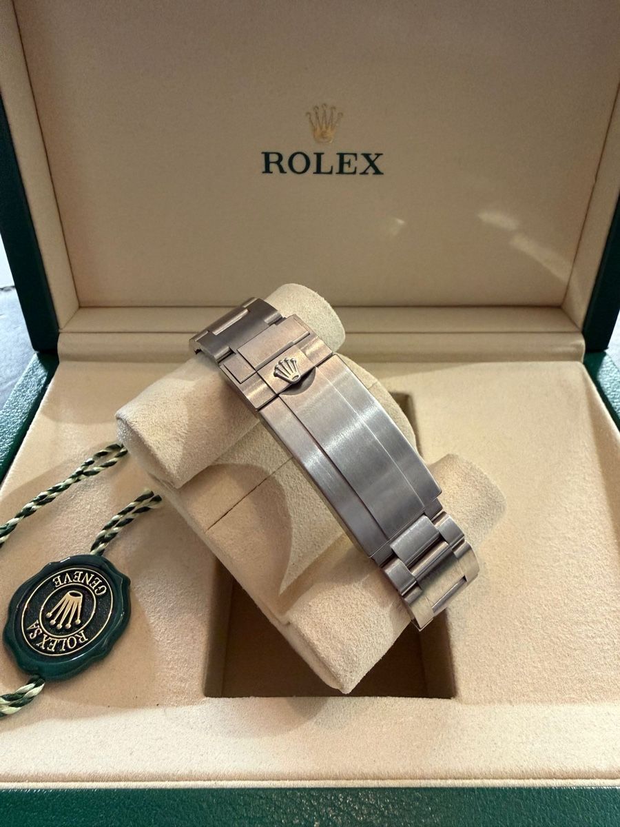 Rolex Uhren: Rolex Submariner Date "Starbucks" – Neu (gemäss Beschreibung) aus savièse von RetoZiegler3 3