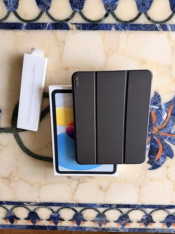 Apple Tablet PC: Apple iPad A16128 GB + Apple Pencil + Hülle – Usato da Gempenach venduto da siiiimmmoon 1